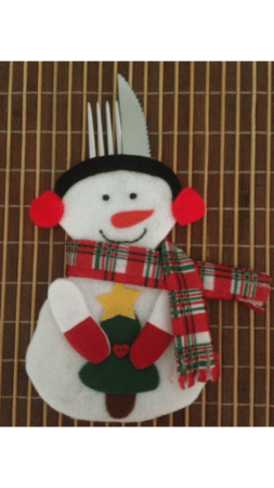 Porta-talher de boneco de neve para decorar a mesa de Natal.
