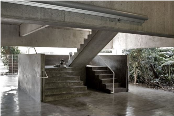 escadas em concreto