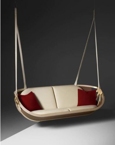 Swing Boat, inspirado em um barco vintage que a equipe do estúdio suíço encontrou em um mercado de pulgas e regularmente o usavam no Lago Biel