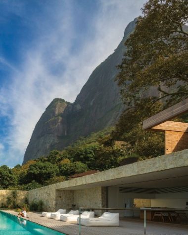 Casa em São Conrado by Arthur Casas (2)