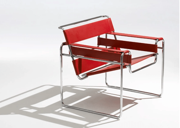 Wassily Chair. Poltrona Wassily design de Marcel Breuer na cor vermelha