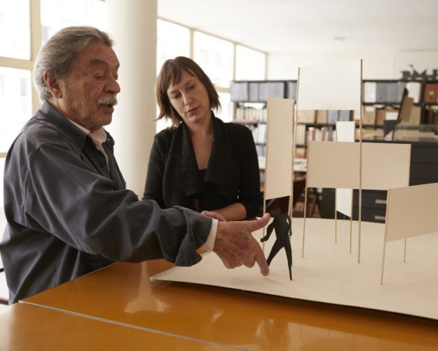 arquiteto Paulo Mendes da Rocha, vencedor do prêmio Pritzker, e sua filha, a arquiteta e designer Nadezhda Mendes da Rocha. 