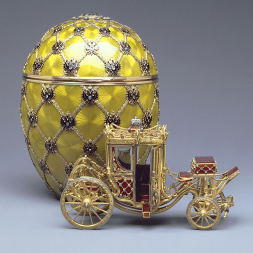 Ovo da coroação, 1897: talvez o ovo mais icônico de Fabergé. 