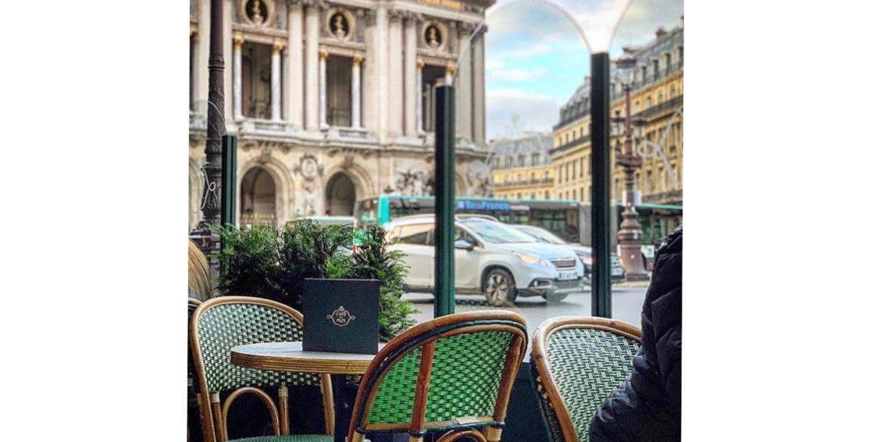 As cadeiras bistrô dos cafés parisienses…