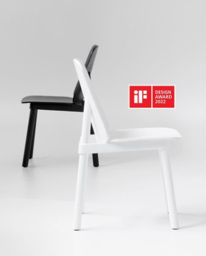 Estúdio carioca Jabiticasa recebe o premio If Awards Design 22 para sua cadeira AL 13. 