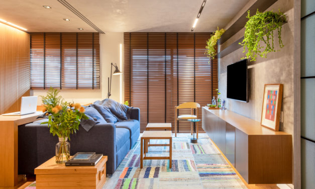 Apartamento de 70m2 comprado na planta e totalmente reformado, recebe décor “moderninha”