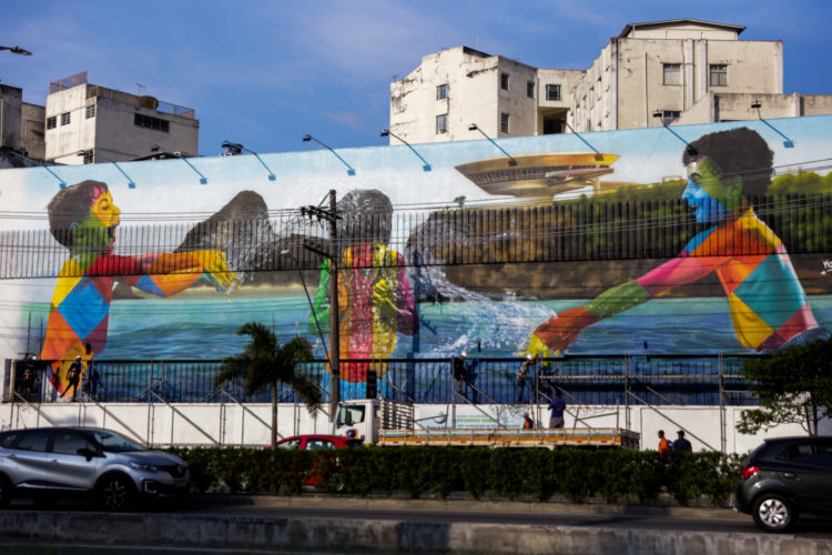 Novo mural de Eduardo Kobra é apresentado em Niterói
