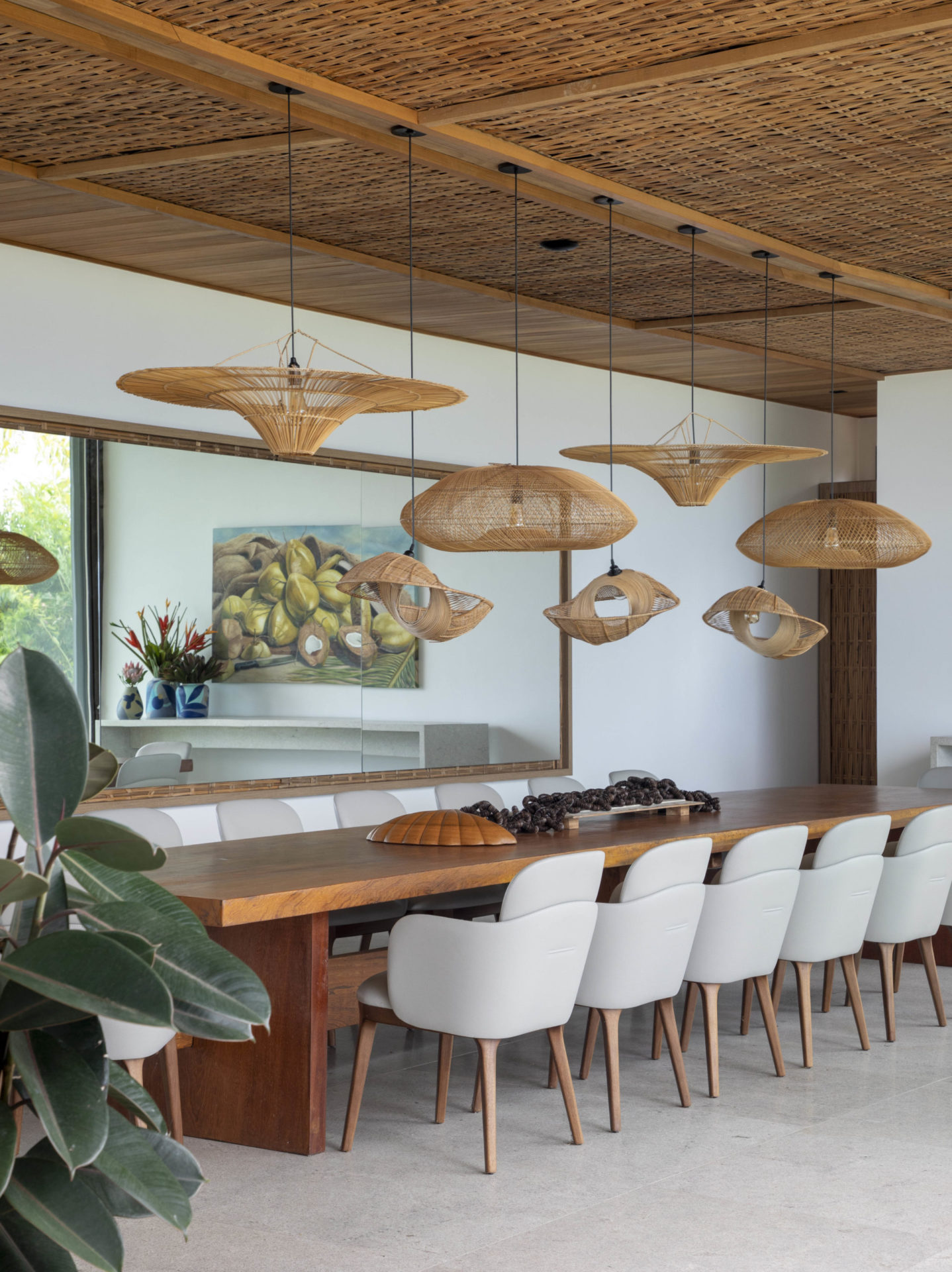 na foto sala de jantar