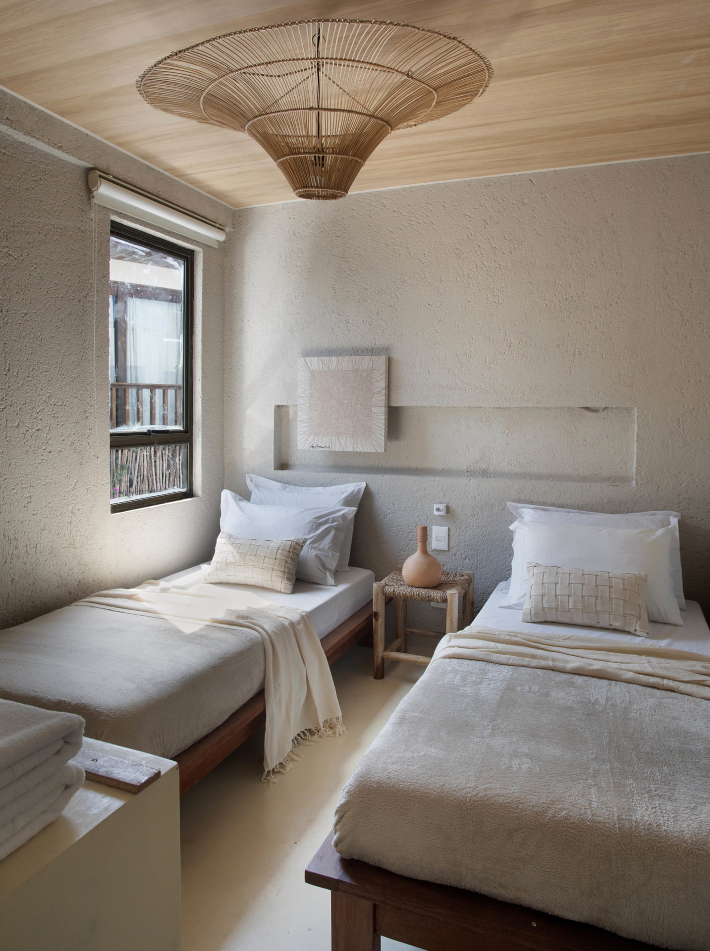 quarto com duas camas