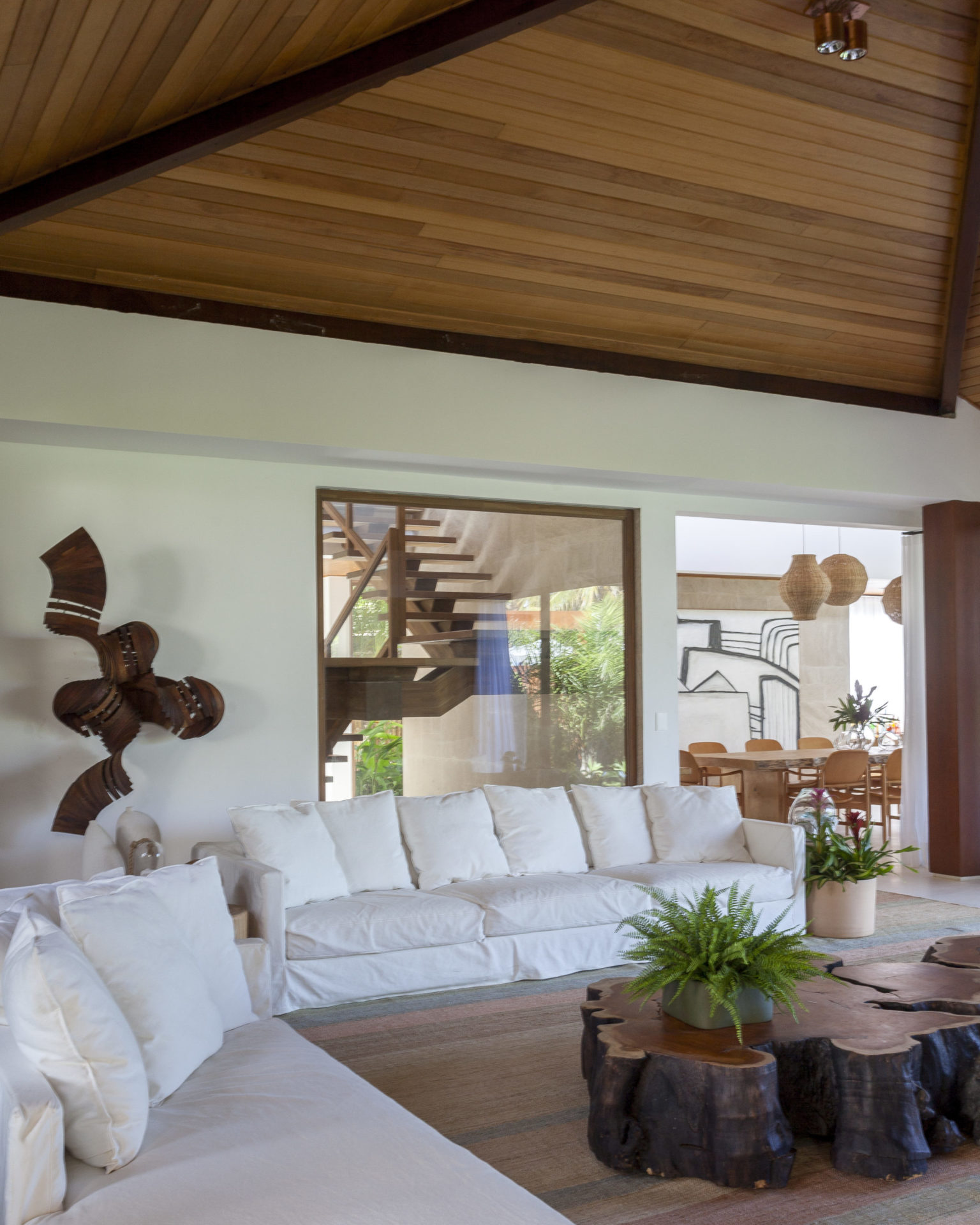 sala principal de casa de praia