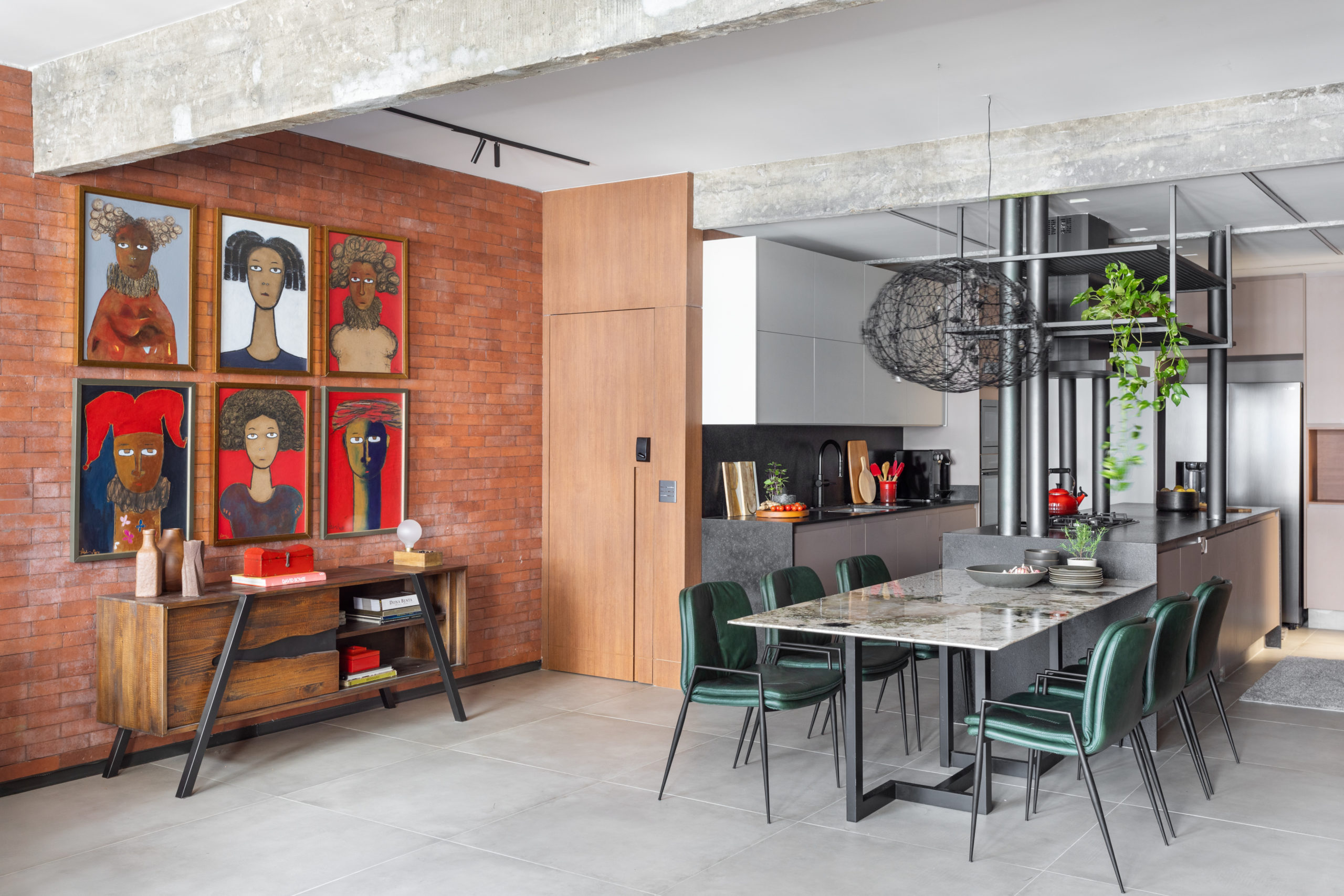 na foto sala de jantar, cozinha e bar de loft