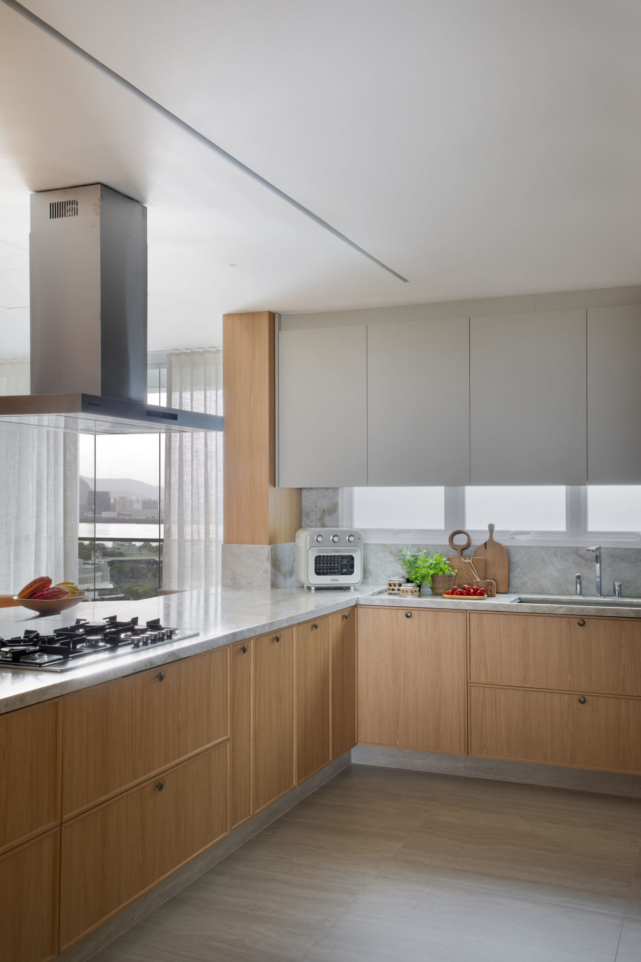 na foto bancada de cozinha americana