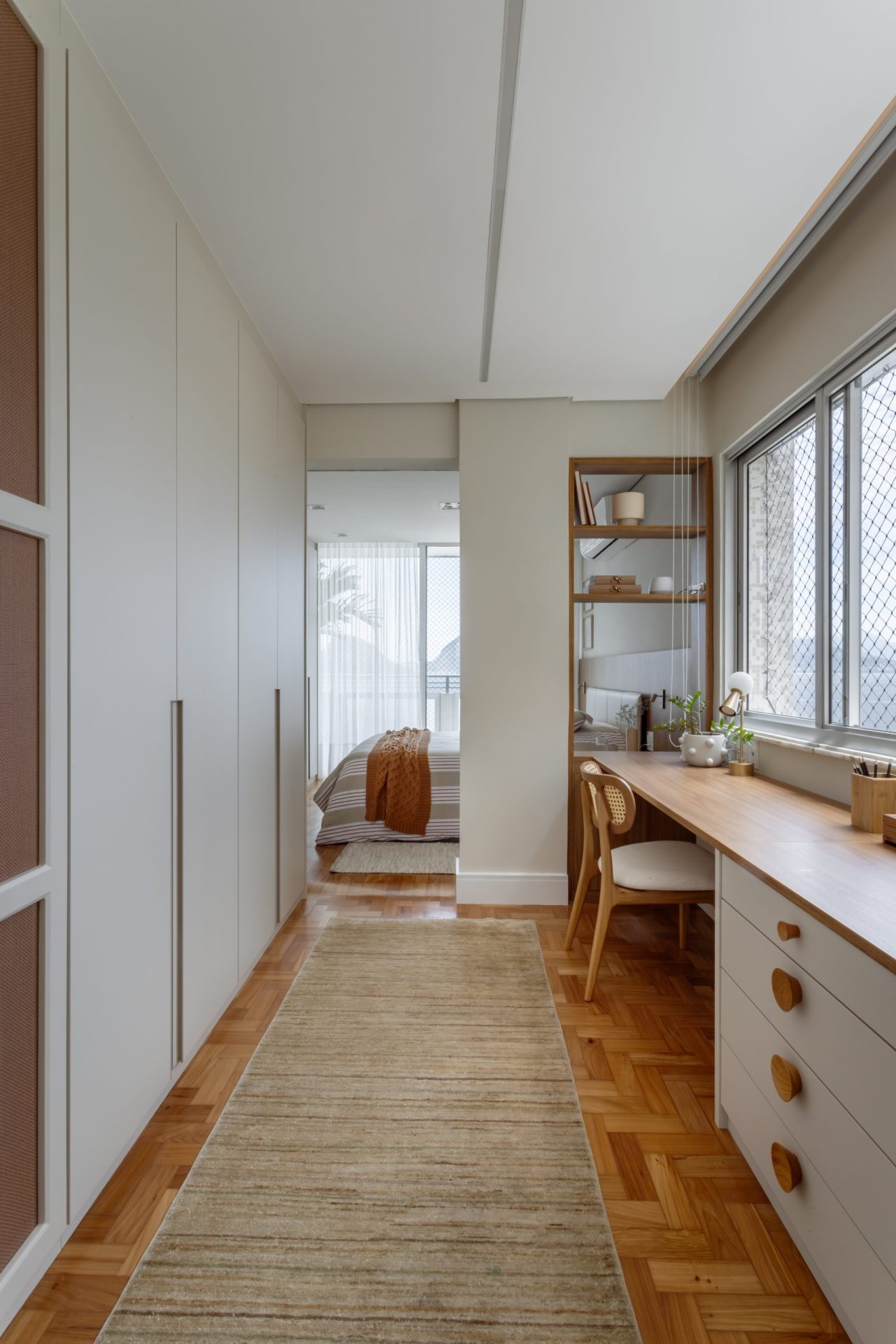 na foto espaço para home office