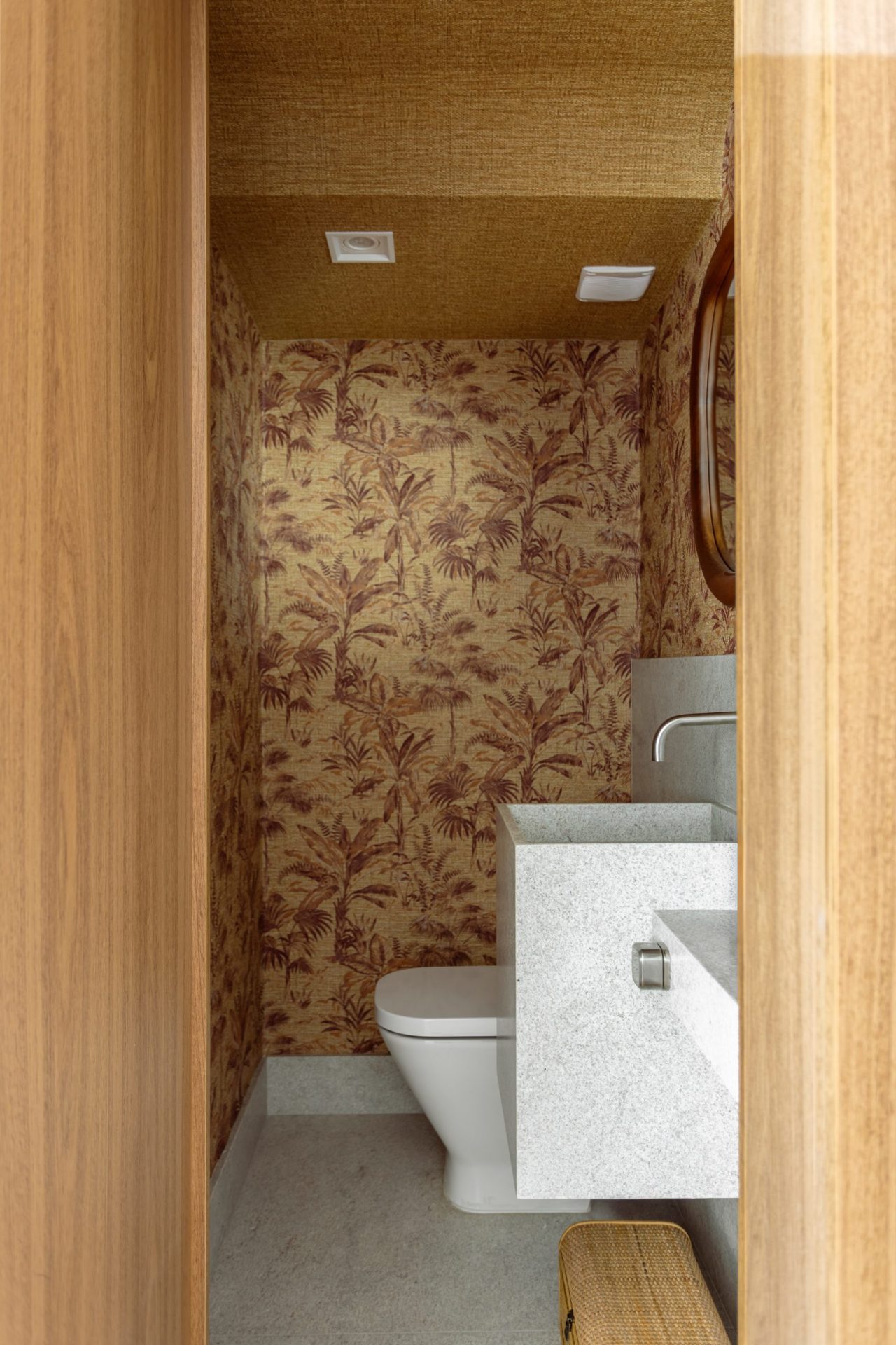na foto lavabo